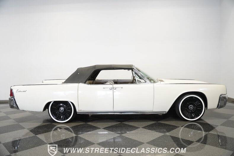 1962 Lincoln Continental