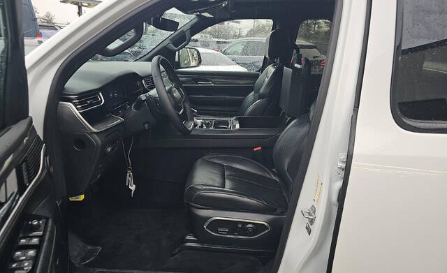 2022 Jeep Wagoneer Series III