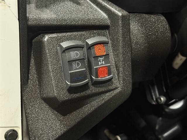 2017 Polaris GENERAL 10