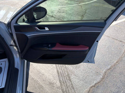 2023 Kia K5
