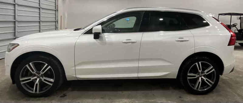 2018 Volvo XC60 T5 Momentum