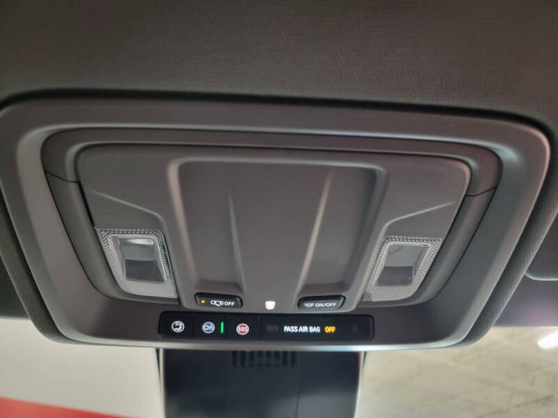 2026 GMC Sierra 1500 Elevation Standard