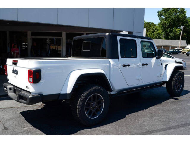 2023 Jeep Gladiator for sale at EARL DUFF PRE-OWNED CENTER in Harriman, TN