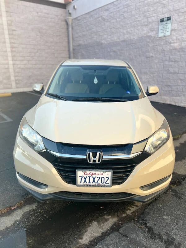 2017 Honda HR-V LX