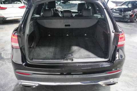 2017 Mercedes-Benz GLC GLC 300 4MATIC