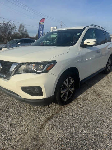 2017 Nissan Pathfinder Platinum