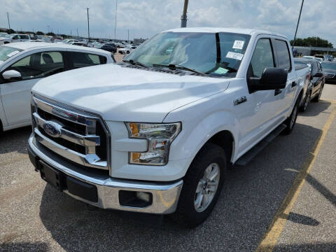 2017 Ford F-150 for sale at TWIN CITY MOTORS in Houston TX