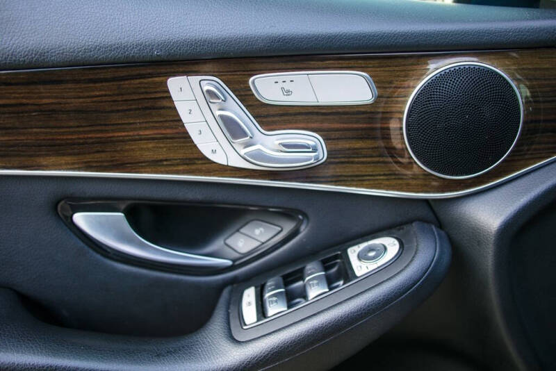 2019 Mercedes-Benz GLC GLC 300 4MATIC