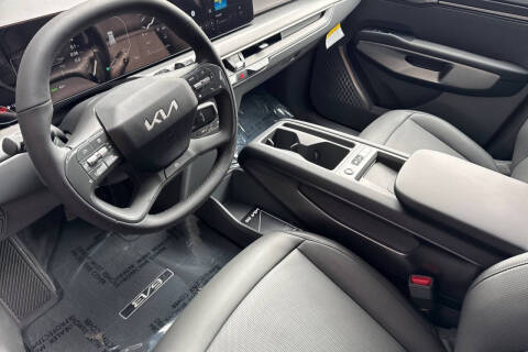 2026 Kia EV9 Light Long Range