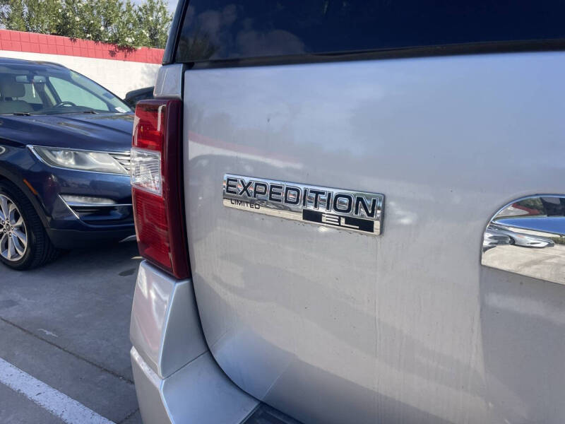 2011 Ford Expedition EL Limited