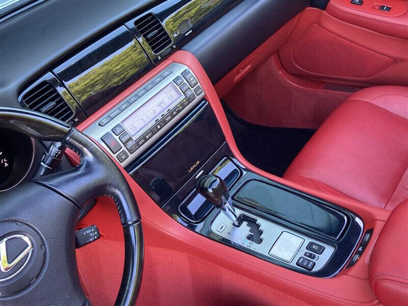 2007 Lexus SC 430