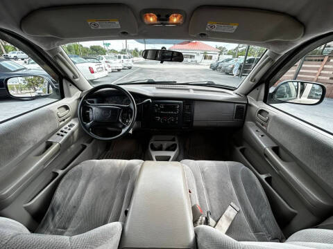2004 Dodge Dakota