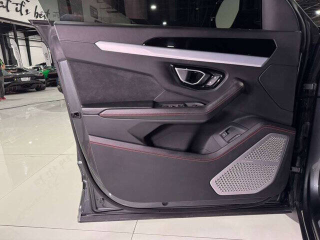 2019 Lamborghini Urus