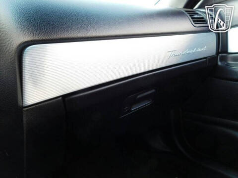 2004 Ford Thunderbird Deluxe