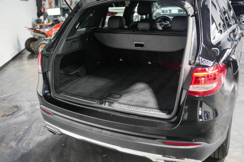 2017 Mercedes-Benz GLC GLC 300 4MATIC