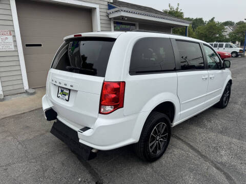 2016 Dodge Grand Caravan R/T