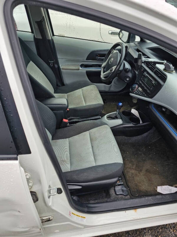 2012 Toyota Prius c Four