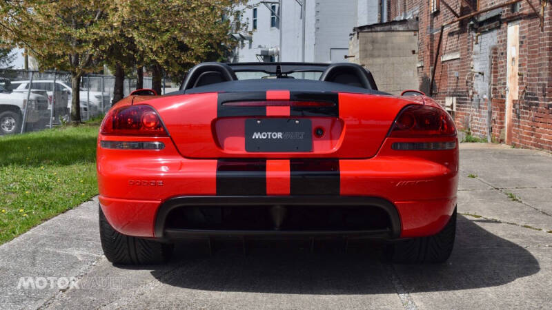 2006 Dodge Viper SRT-10