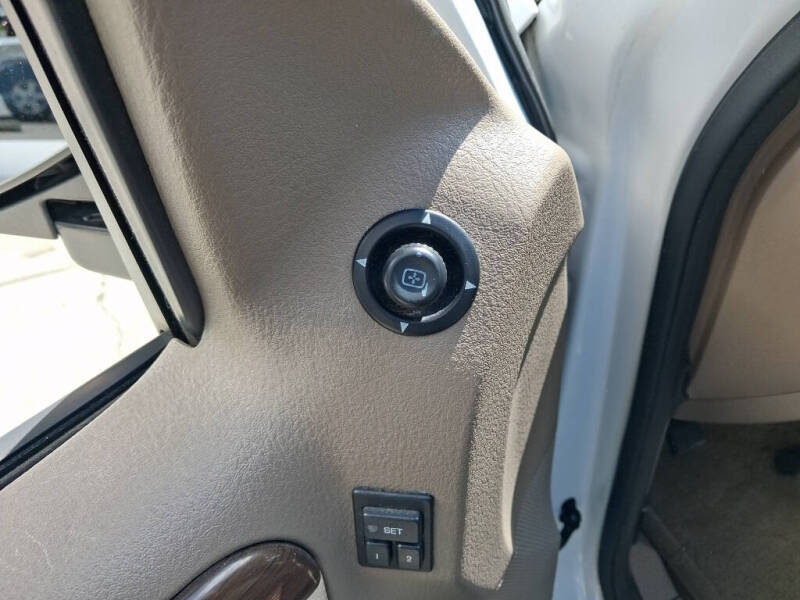2004 Ford Explorer Eddie Bauer