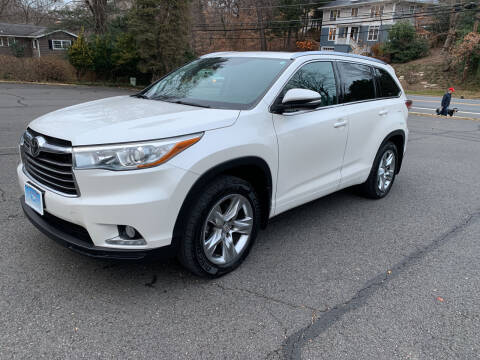2014 Toyota Highlander for sale at Car World Inc in Arlington VA