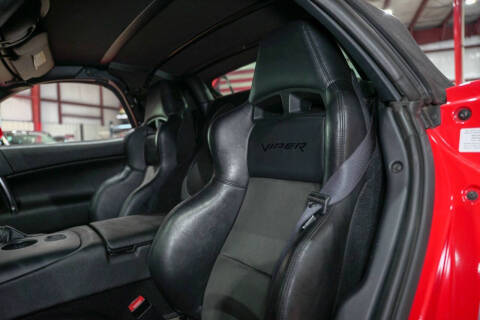 2004 Dodge Viper SRT-10