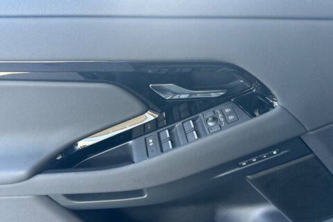 2026 Land Rover Range Rover Evoque P250 Dynamic SE