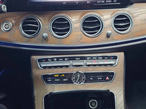 2019 Mercedes-Benz E-Class E 300