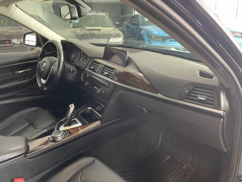 2015 BMW 3 Series 328i xDrive