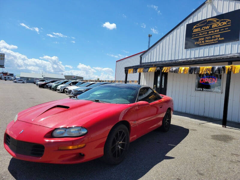 2000 Chevrolet Camaro for sale at BELOW BOOK AUTO SALES in Idaho Falls ID