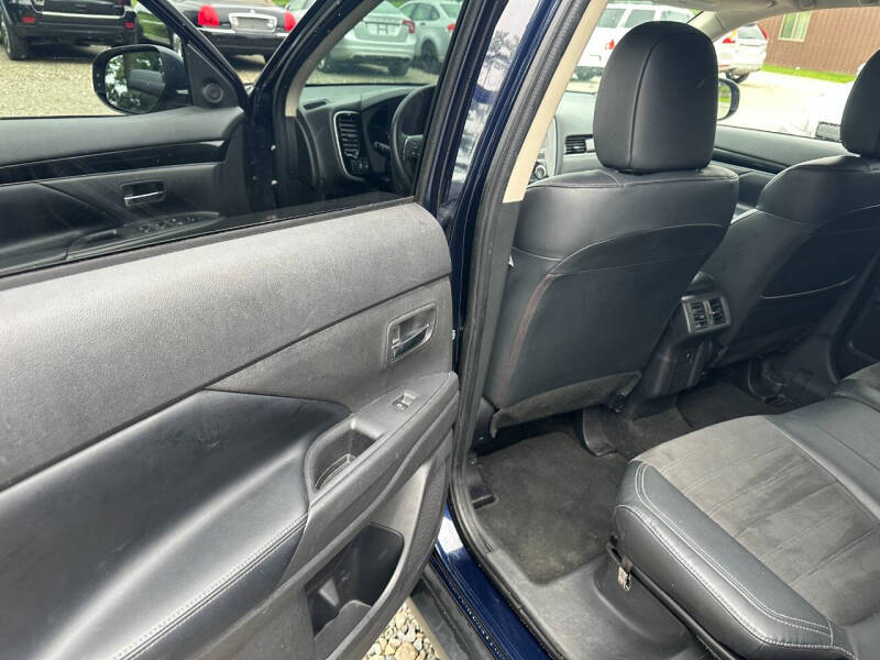 2019 Mitsubishi Outlander SE