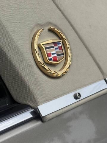 2003 Cadillac DeVille DHS