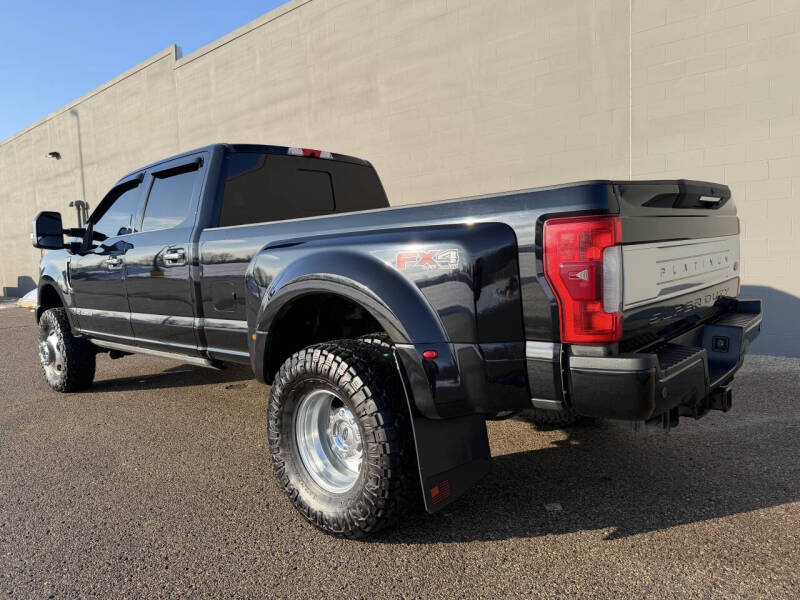 2017 Ford F-350 Super Duty Platinum