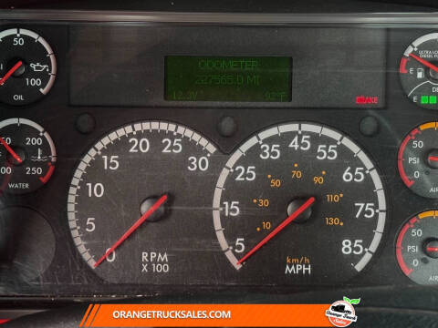 2018 Freightliner M2 106