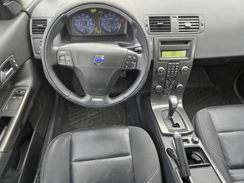 2011 Volvo C30 T5 R-Design