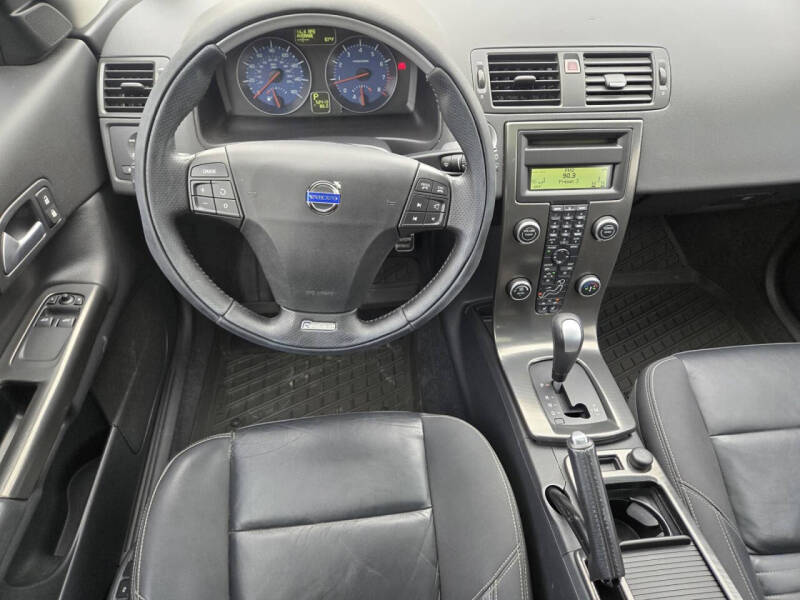 2011 Volvo C30 T5 R-Design