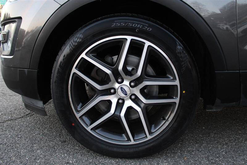 2017 Ford Explorer Sport