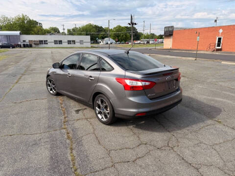 2013 Ford Focus SE