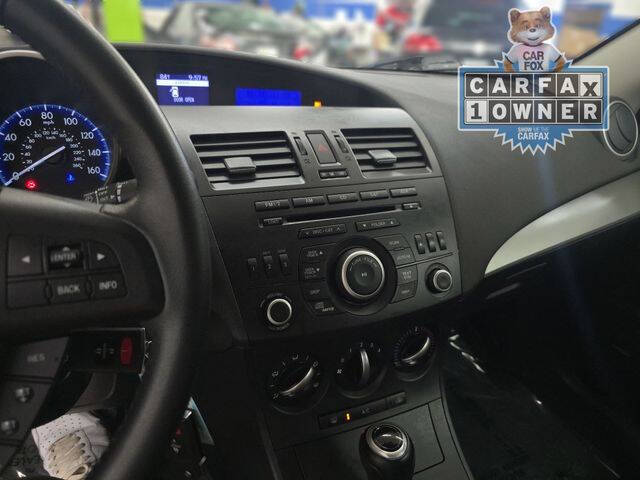 2012 Mazda MAZDA3 i Touring