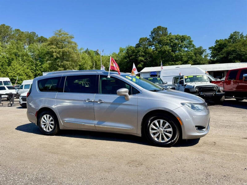 2019 Chrysler Pacifica Touring L