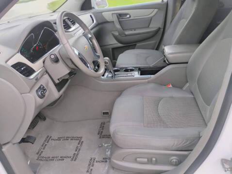 2017 Chevrolet Traverse LT