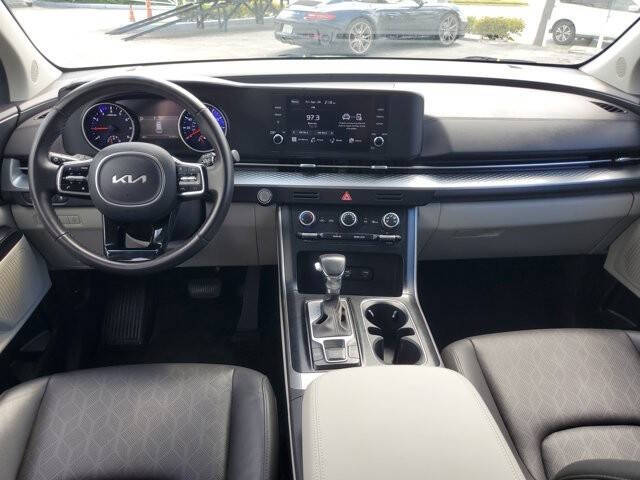 2024 Kia Carnival