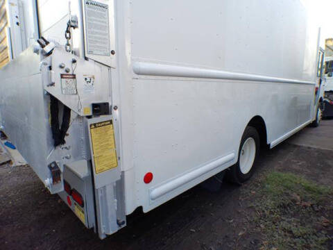 2012 Freightliner MT55 Chassis