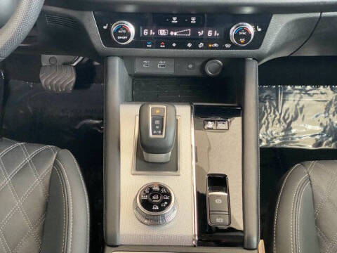2024 Mitsubishi Outlander PHEV SEL