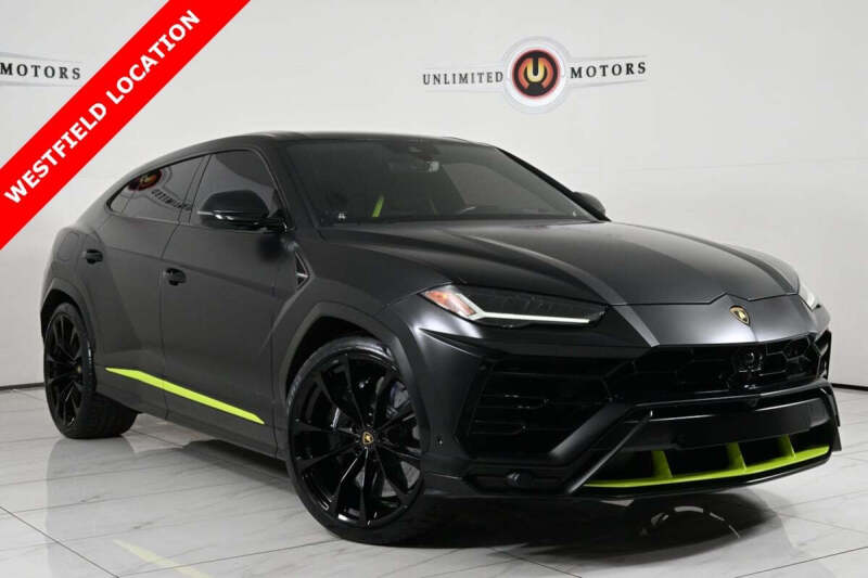 2022 Lamborghini Urus Graphic Capsule's photo