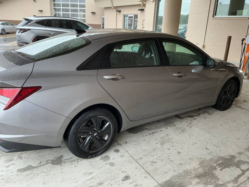 2022 Hyundai Elantra