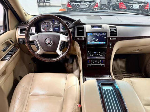 2012 Cadillac Escalade Premium