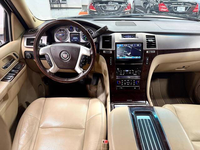 2012 Cadillac Escalade Premium