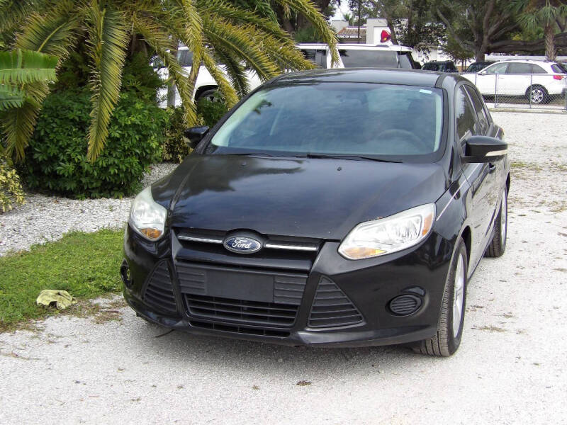 Used 2013 Ford Focus SE with VIN 1FADP3K2XDL282817 for sale in Fort Myers, FL