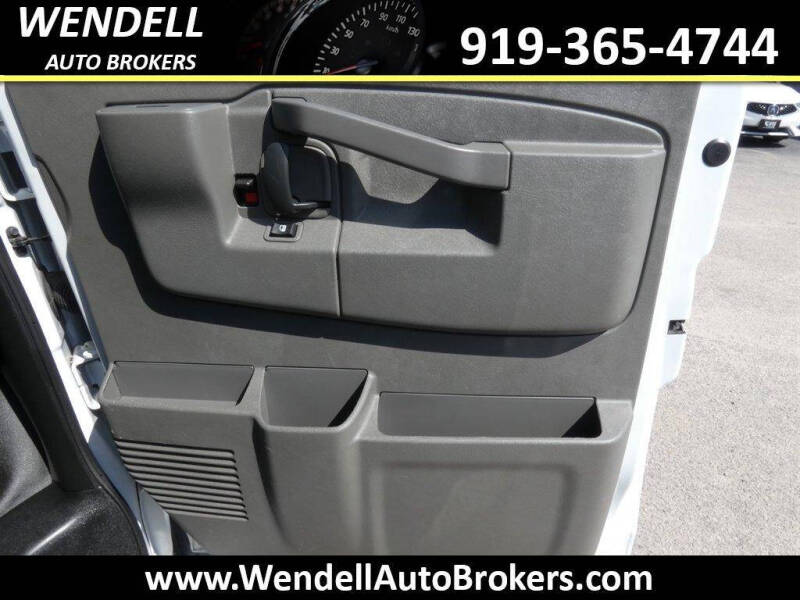 2023 Chevrolet Express 2500