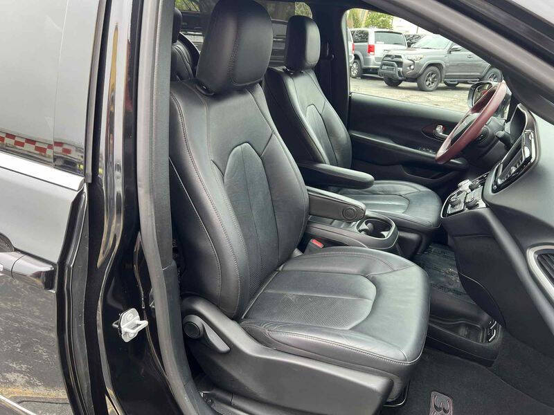 2020 Chrysler Pacifica Touring L 35th Anniversary